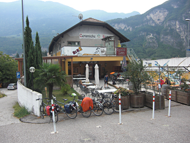 Jausenstation Salurn am Etschradweg
