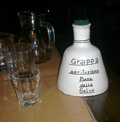kleiner Grappa-Nachtisch